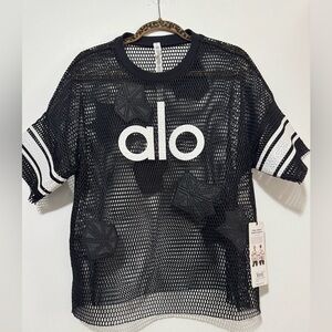 BNWT Rare 🦄 ALO Yoga Jersey Short Sleeve Top Size Medium Crackle Black &…